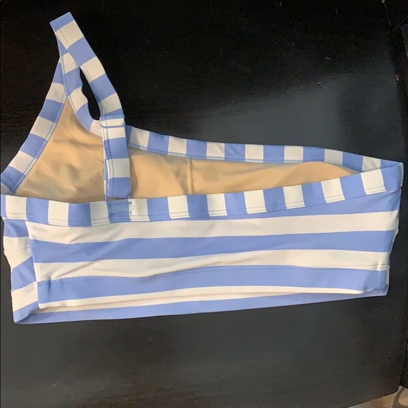 Old Navy Bikini Top - Picture 2 of 4